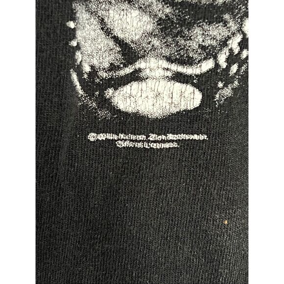 Vintage Y2K Willie Nelson Middle Finger Black Tee - Picture 3 of 5